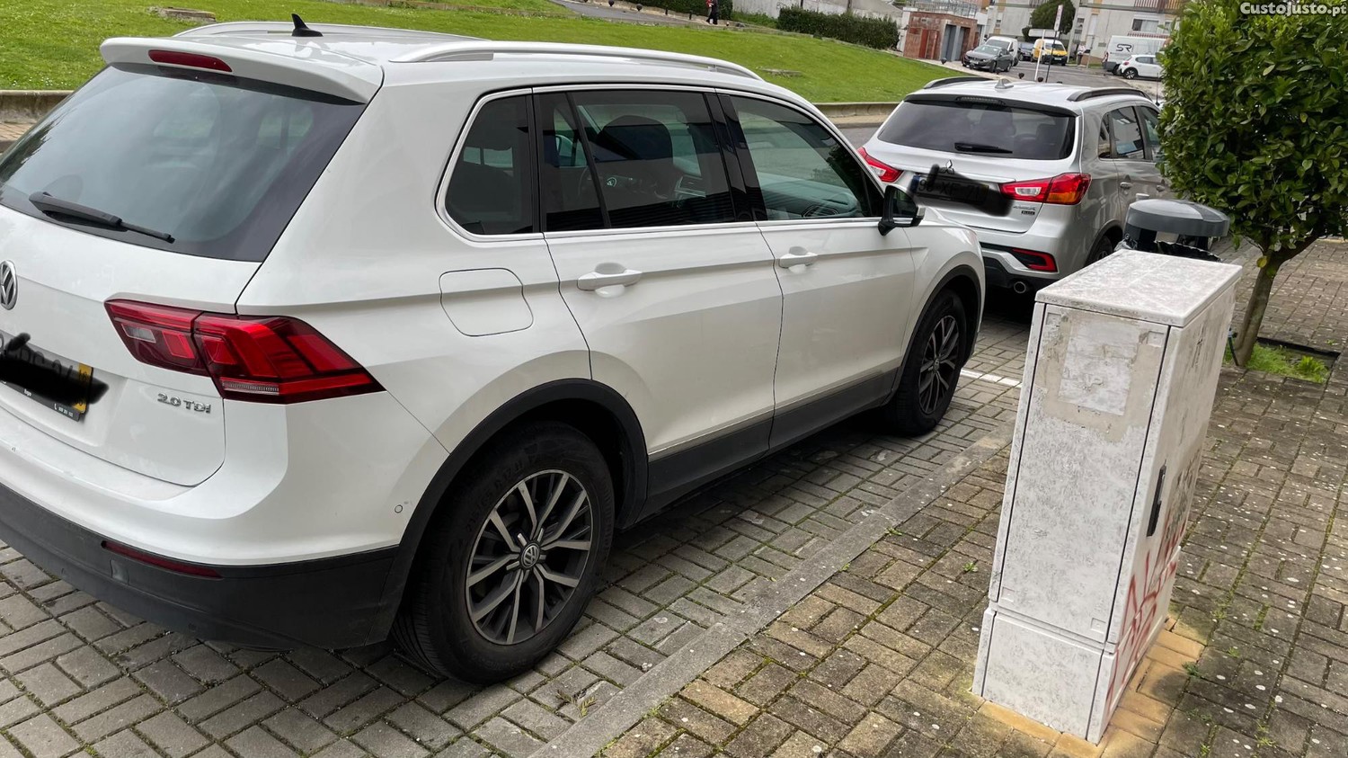 VW Tiguan 2.0 Confortline - 16 foto 4