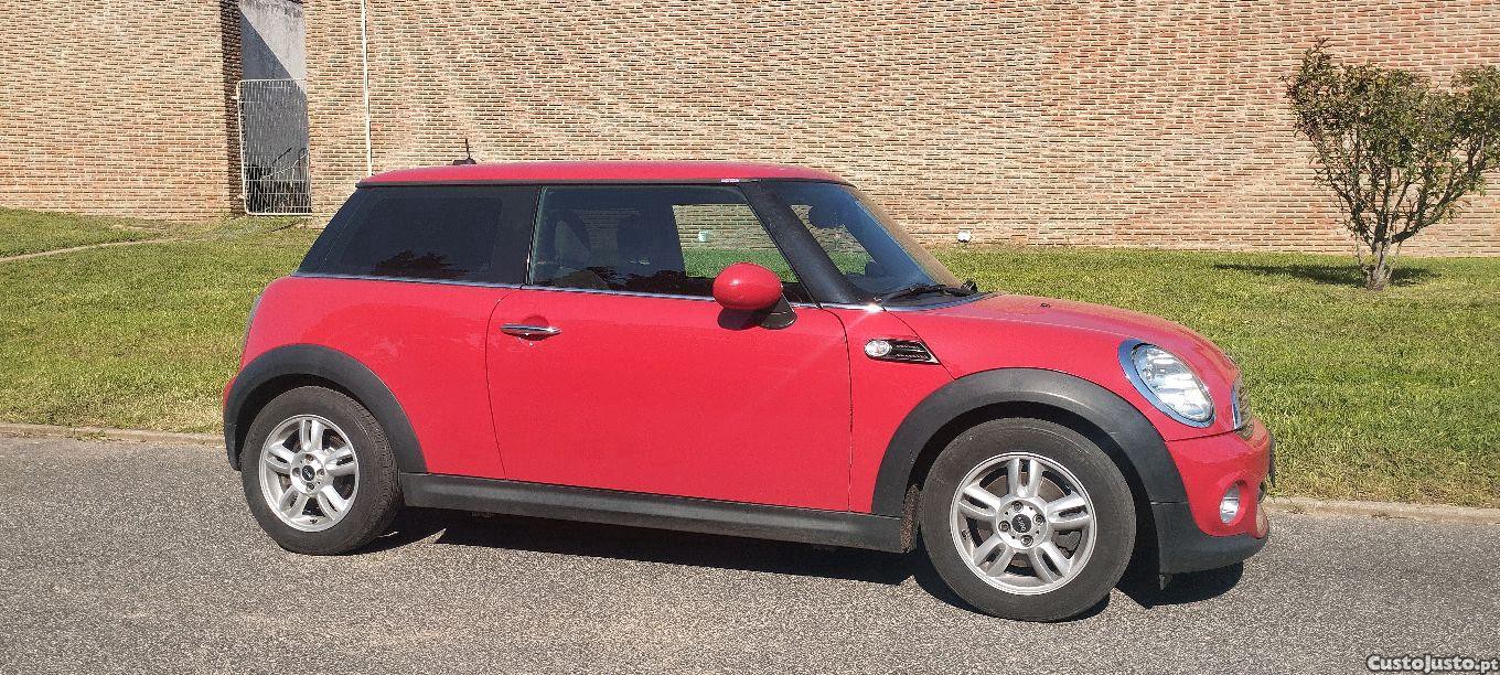 MINI Cooper plus jcw turbo diesel (motor BMW) aceito retoma/impecável - 11 foto 4
