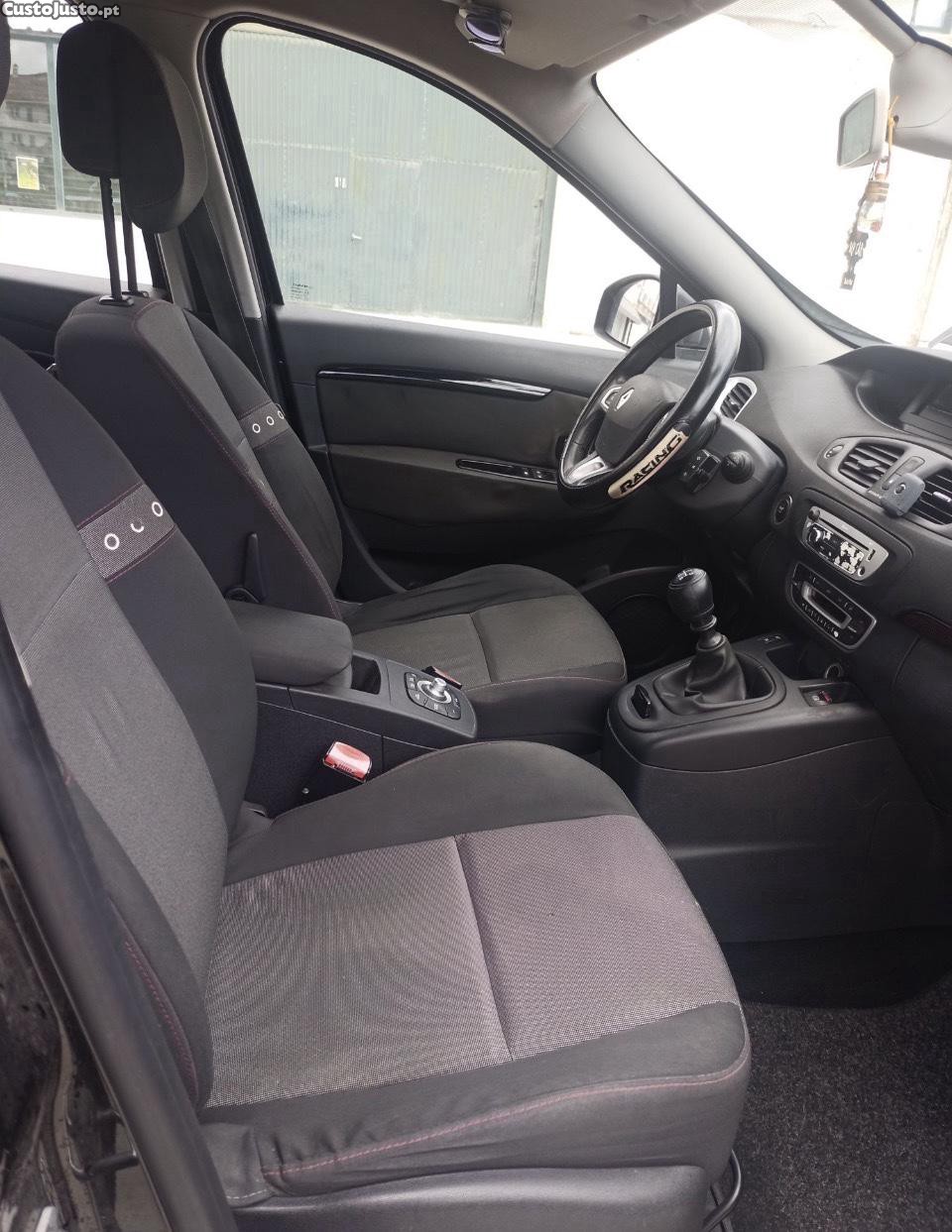 Renault Scénic DCI - 12 foto 2