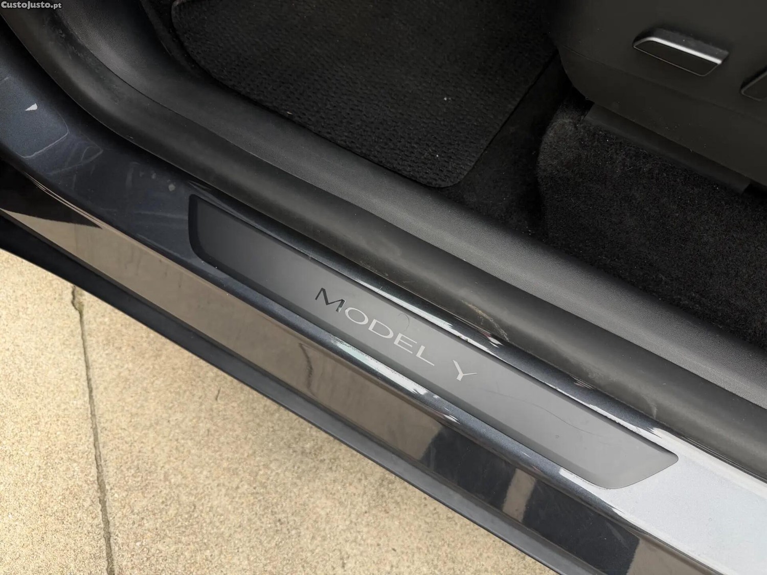 Tesla Model Y Long Range Tração Integral — fotografia 4