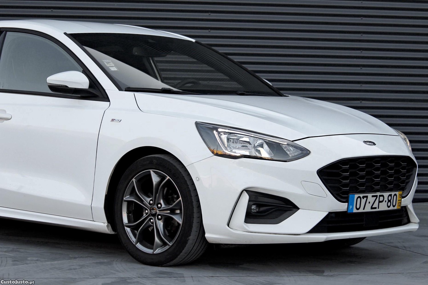 Ford Focus 1.0 EcoBoost ST-Line - 19 foto 2