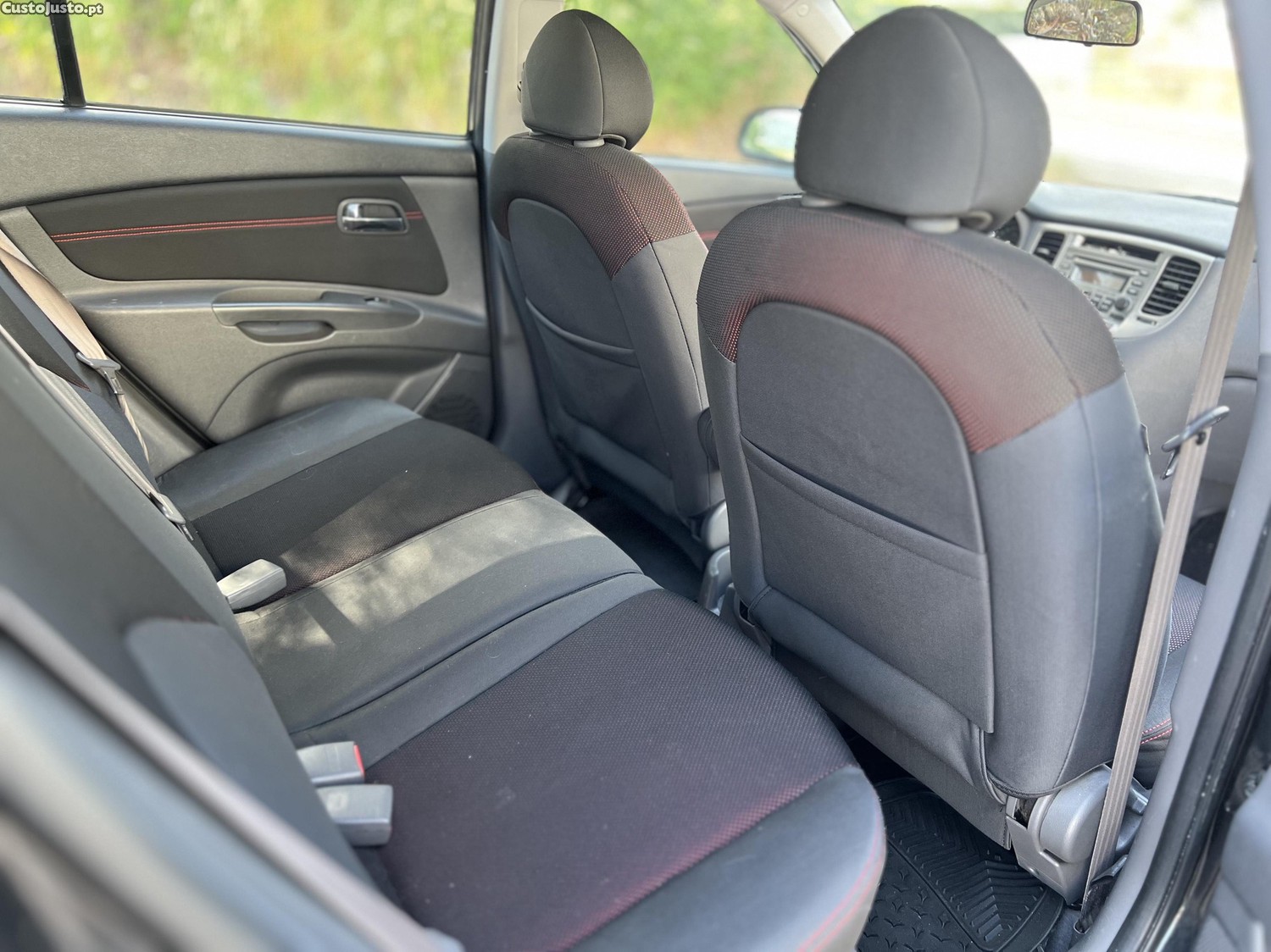 Kia Rio 1.5 crdiSport — fotografia 4