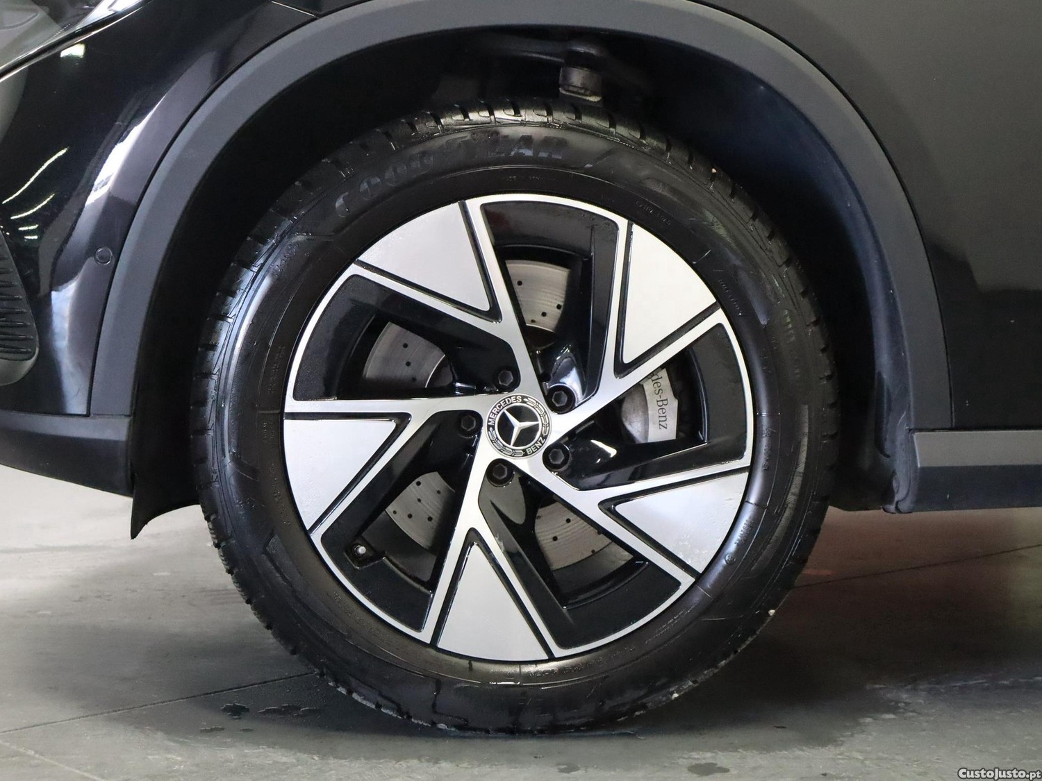 Mercedes-Benz GLC 300 de 4Matic — fotografia 19