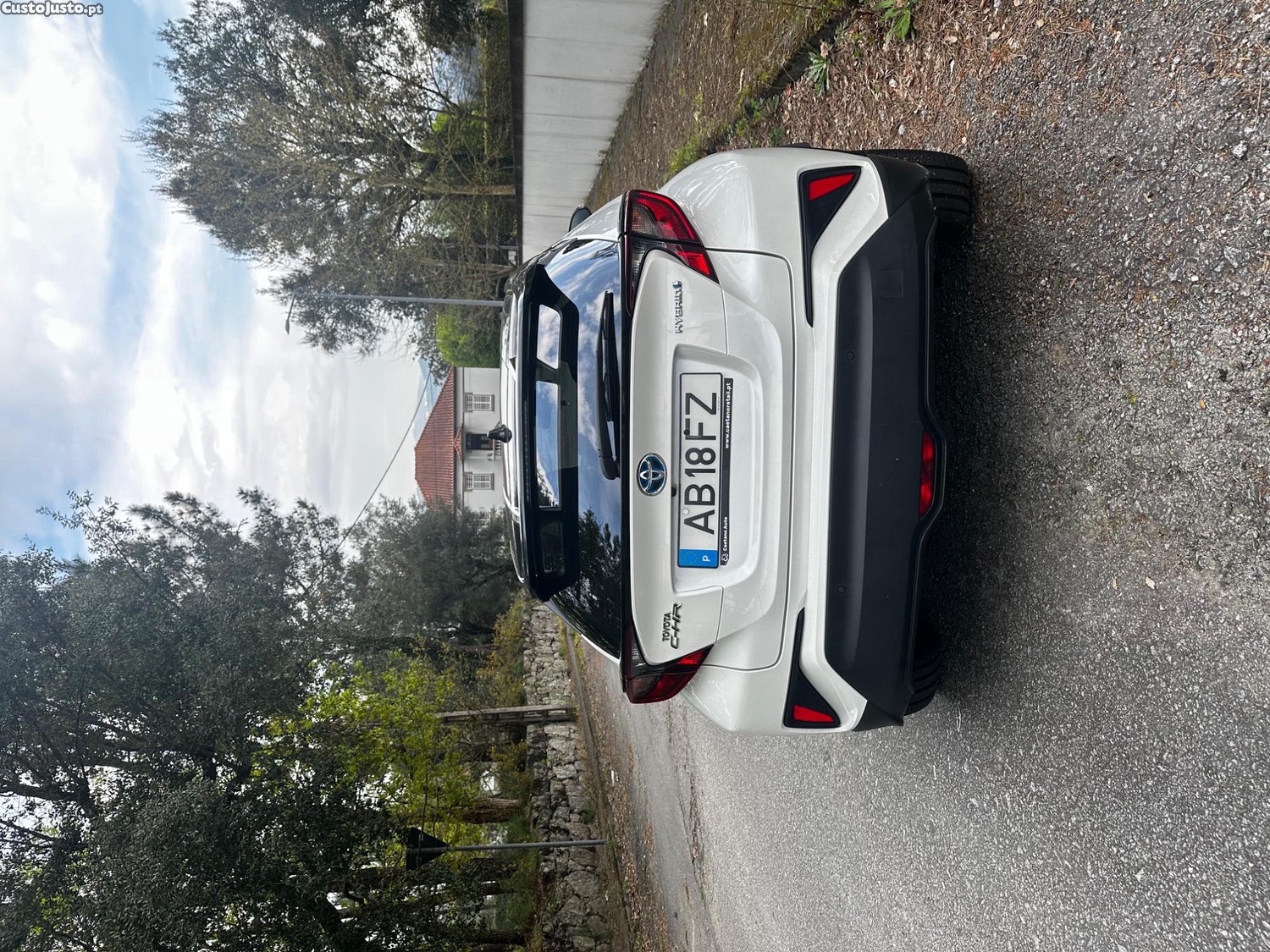 Toyota C-HR Confort — fotografia 2