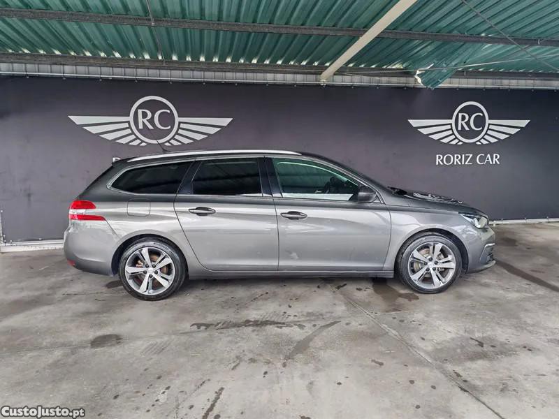 Peugeot 308 1.5 BlueHDi Allure P - 18 foto 2