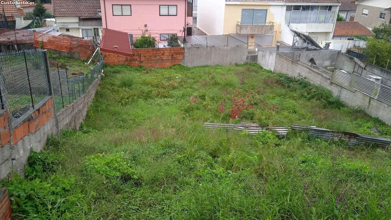 Land for sale in Vila Nova de Gaia, Portugal — €500,000