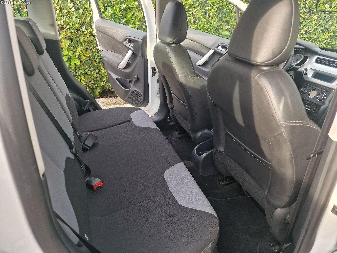 Citroën C3 1.4 HDI 5 LUGARES C/REVISAO — fotografia 8