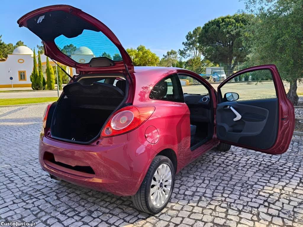 Ford KA 1.2 - 09 foto 2
