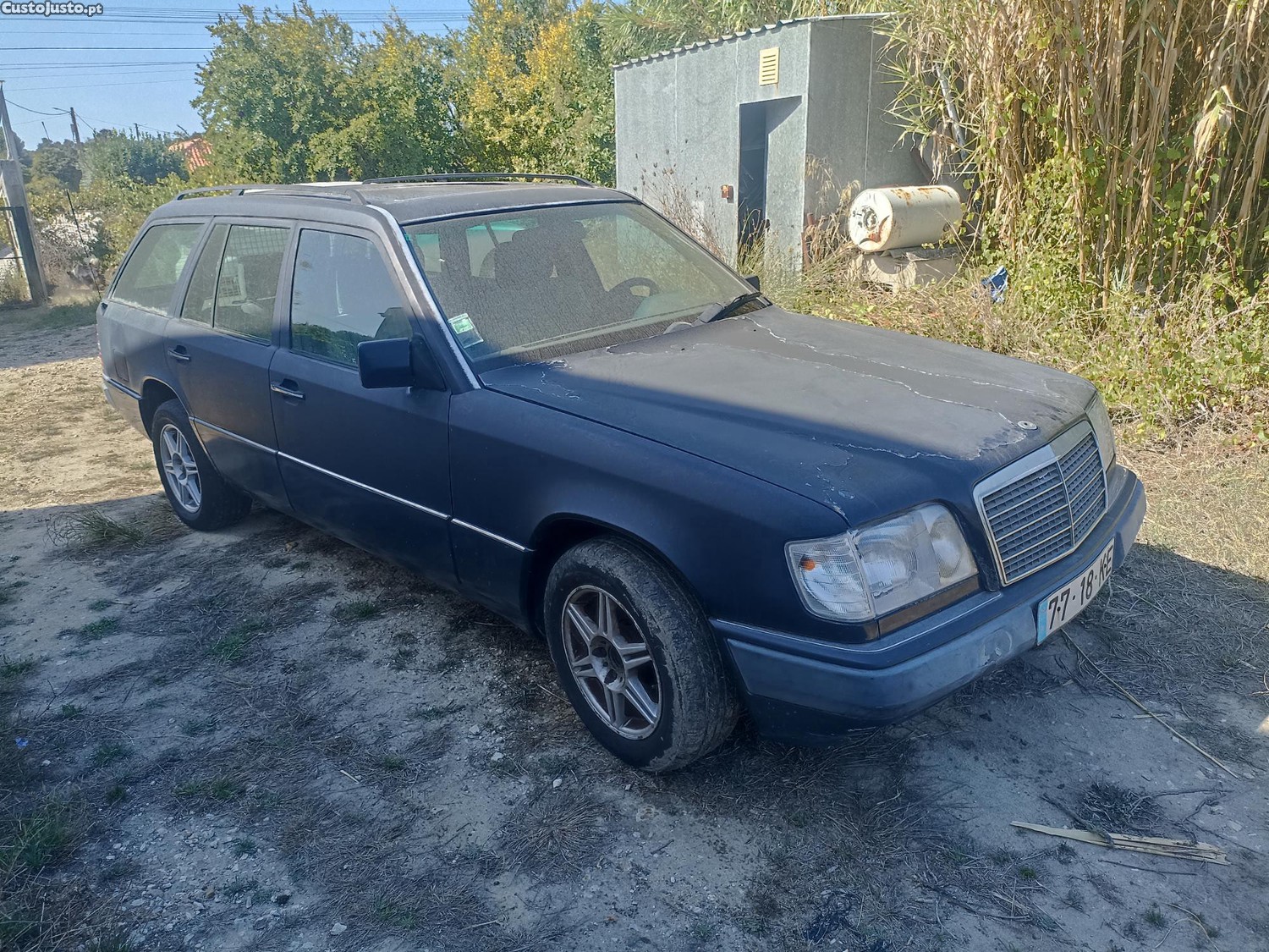 Mercedes-Benz E 250 TD w124 — fotografia 3