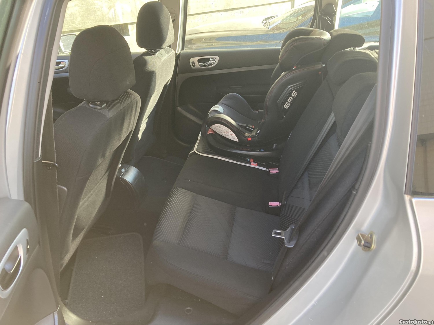 Peugeot 307 1.4 executive — fotografia 2