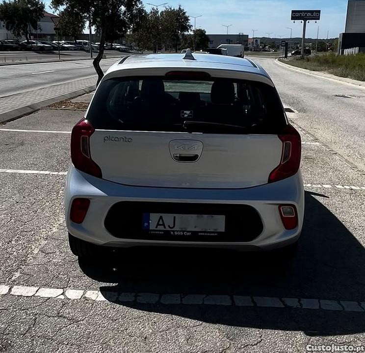 Kia Picanto 1.0 Urban — fotografia 8