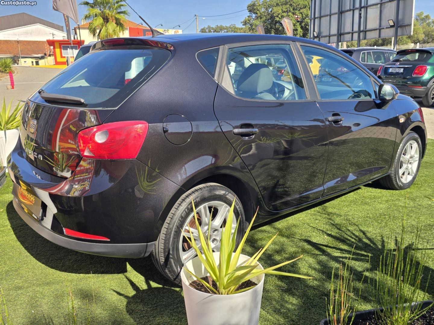 SEAT Ibiza 1.2 12V Style — fotografia 15
