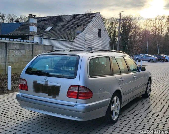Mercedes-Benz E 220 Avantgard - 02 foto 2
