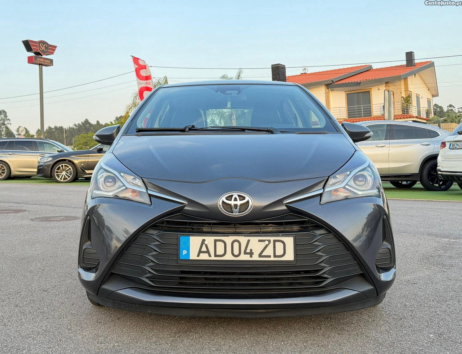 Toyota Yaris 1.0 VVT-i Comfort — fotografia 17