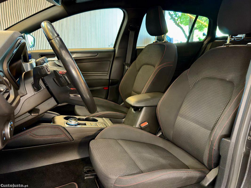 Ford Focus SW 1.0 EcoBoost ST-Line Aut. — fotografia 14