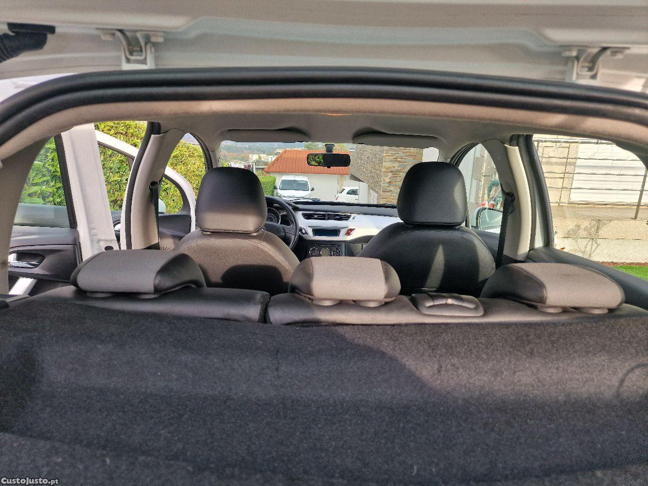 Citroën C3 1.4 HDI 5 LUGARES C/REVISAO — fotografia 6