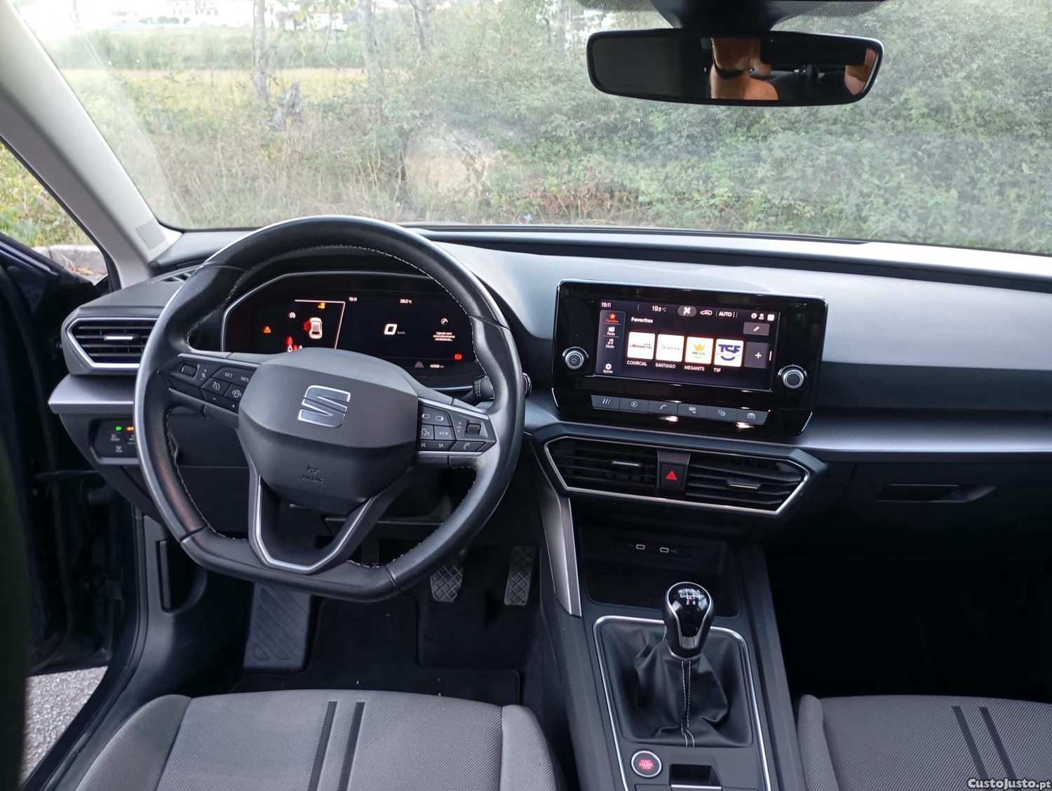 SEAT Leon 1.0 style 110 cv — fotografia 5