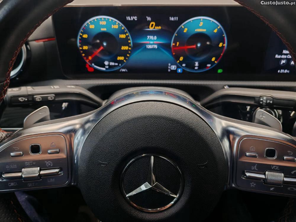 Mercedes-Benz A 180 d AMG Line Aut. — fotografia 9
