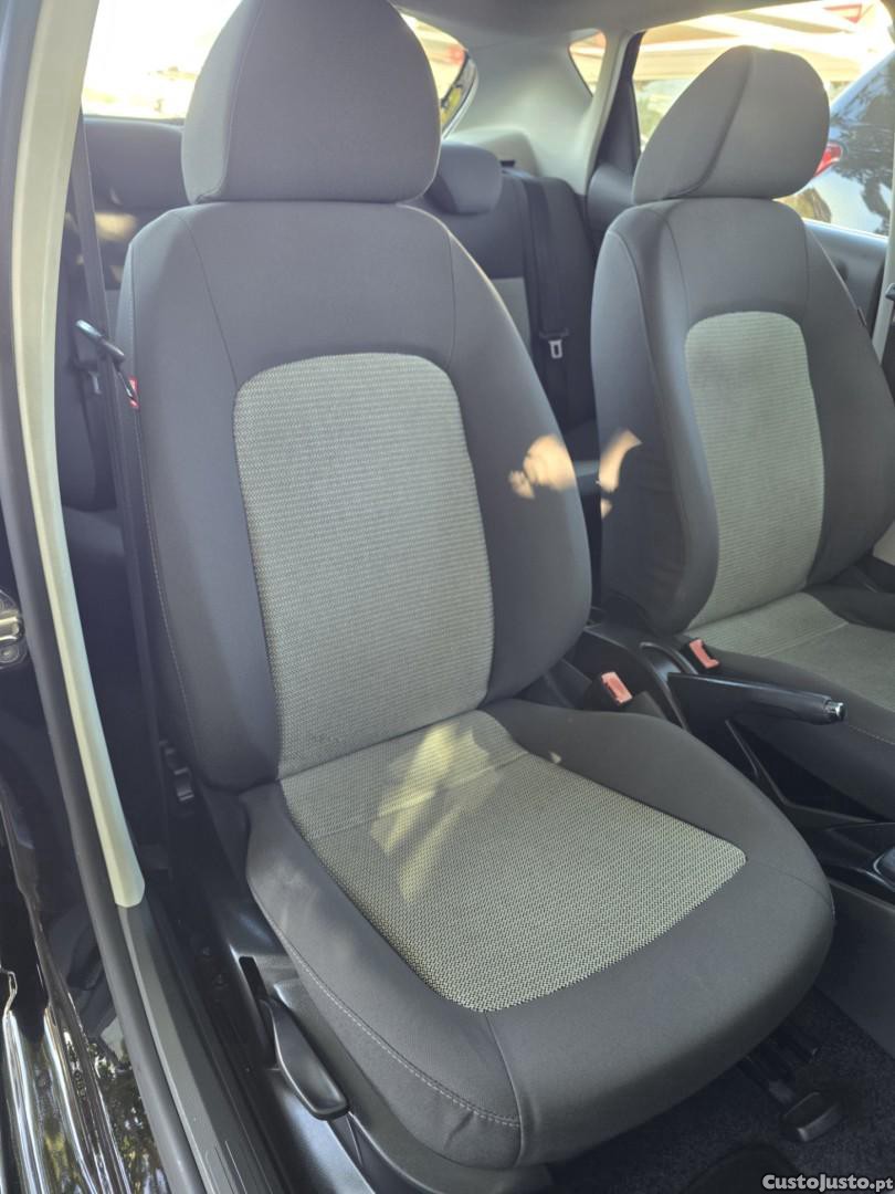 SEAT Ibiza 1.2 12V Style — fotografia 12