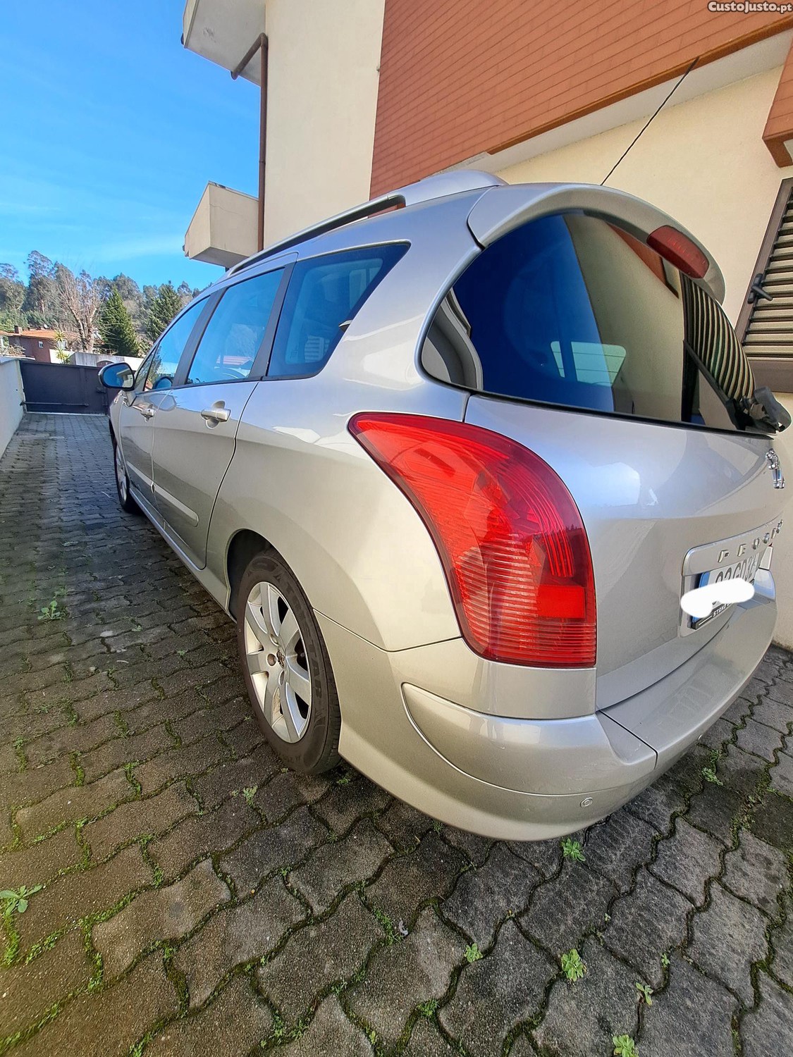 Peugeot 308 SW 7 Lugares — photo 2