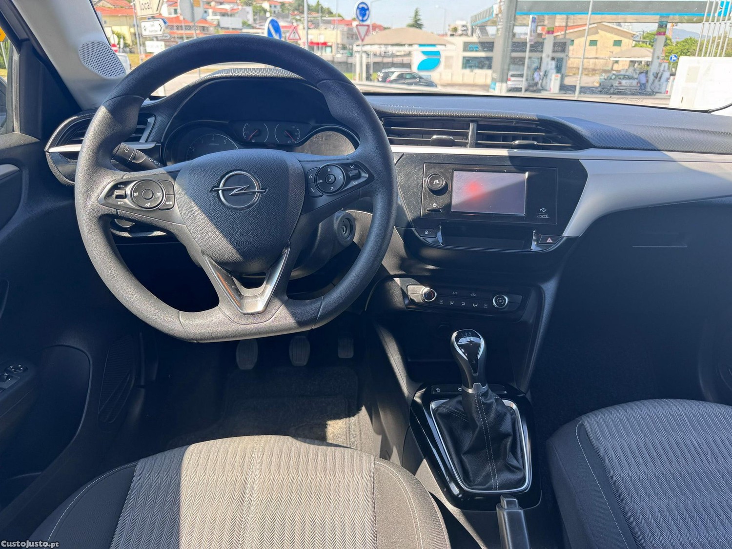 Opel Corsa 1.2 Edition — fotografia 4