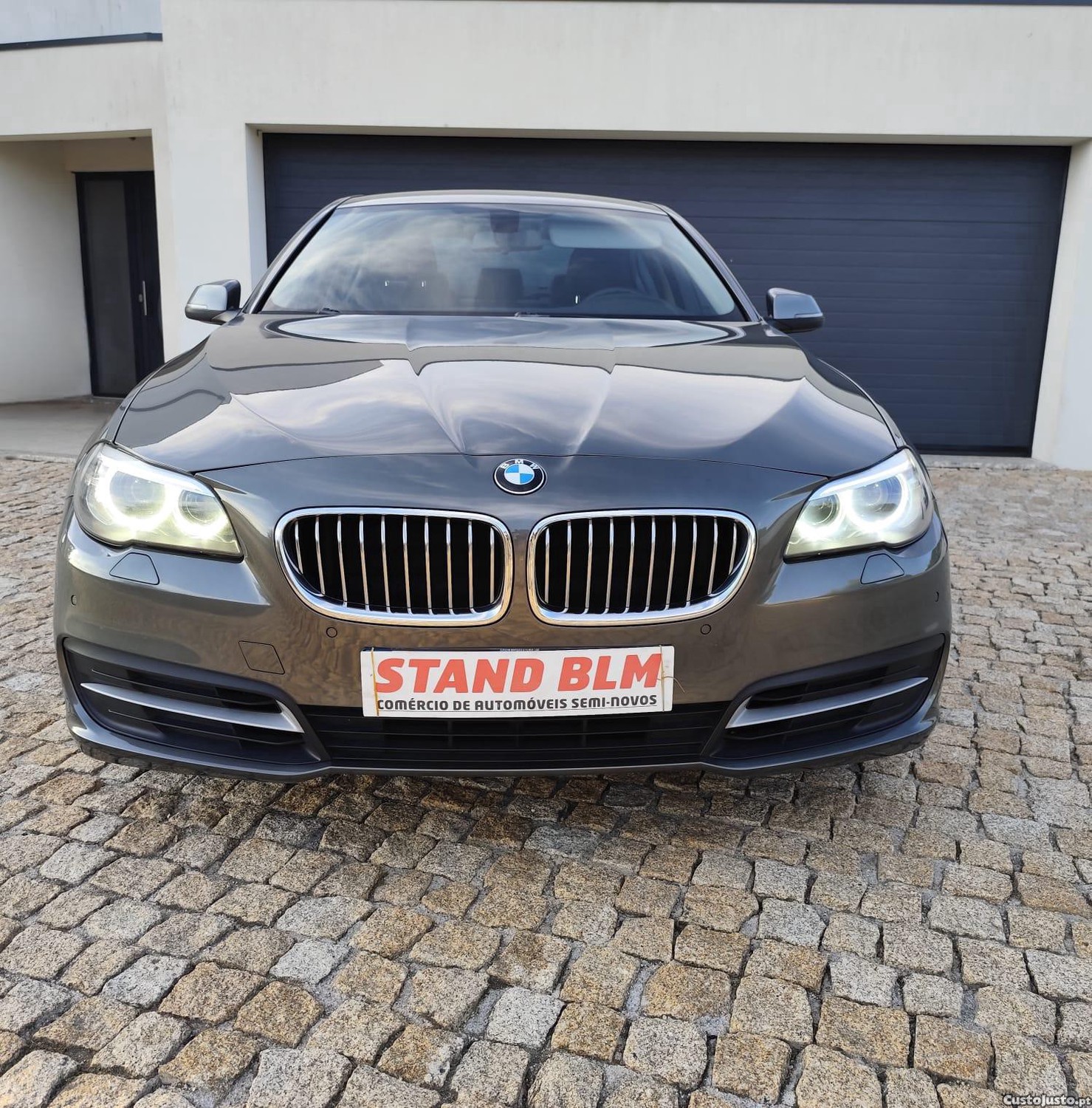 BMW 518 Luxury Line — fotografia 10