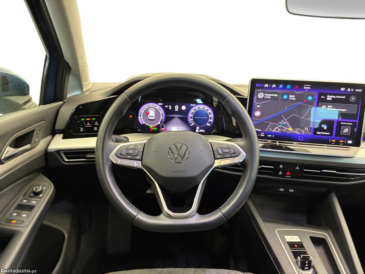 Volkswagen Golf 1.5 eTSi Life Plus DSG7 — fotografia 5