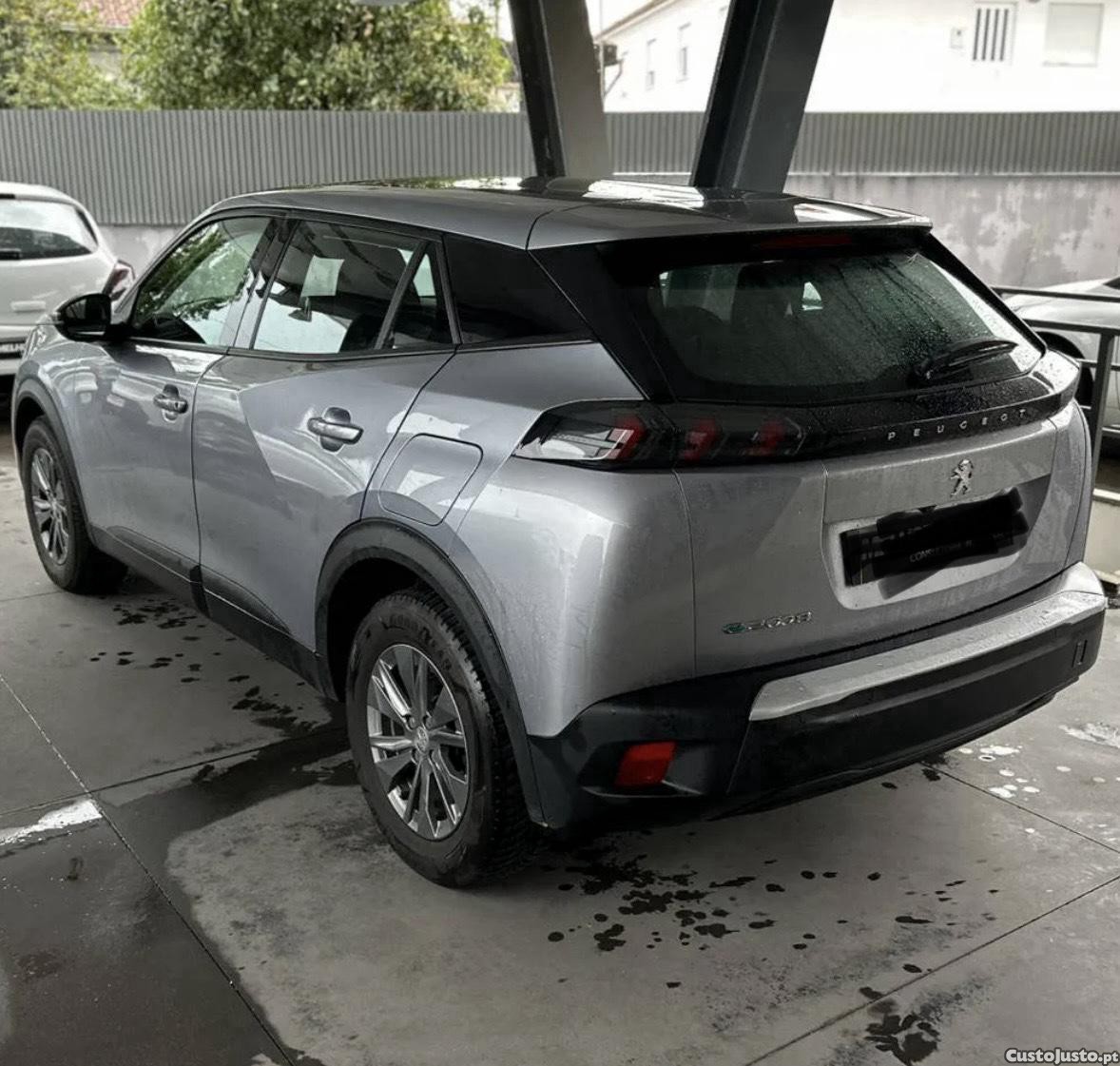 Peugeot e-2008 Active Pack — photo 2