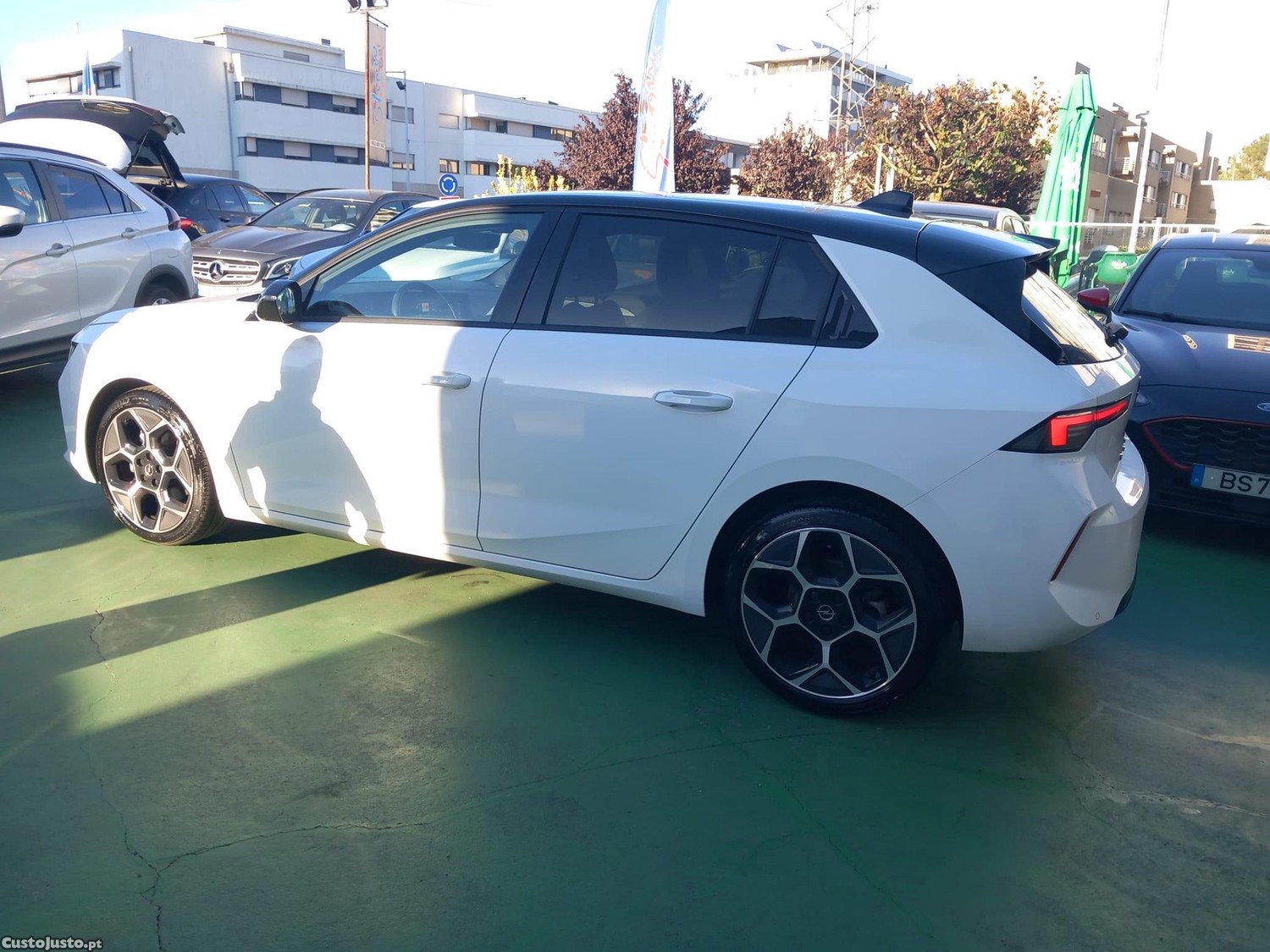 Opel Astra 1.5 D Business Edition Aut. S/S — fotografia 20