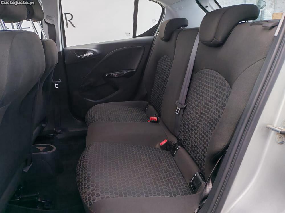 Opel Corsa 1.3 CDTi Dynamic — fotografia 9