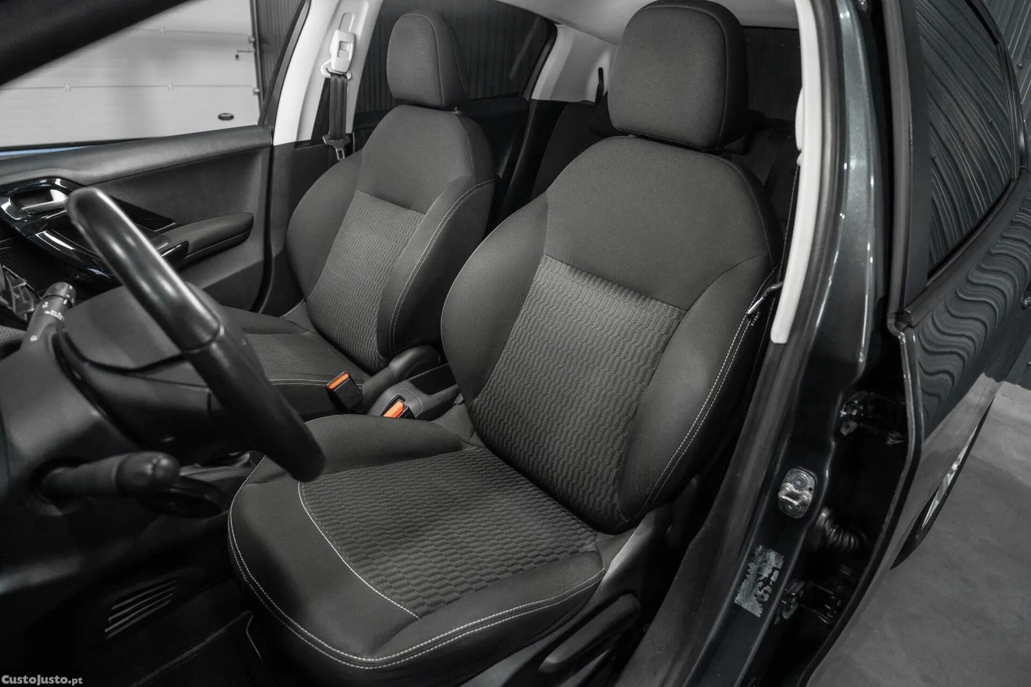 Peugeot 208 Sem versão — fotografia 7