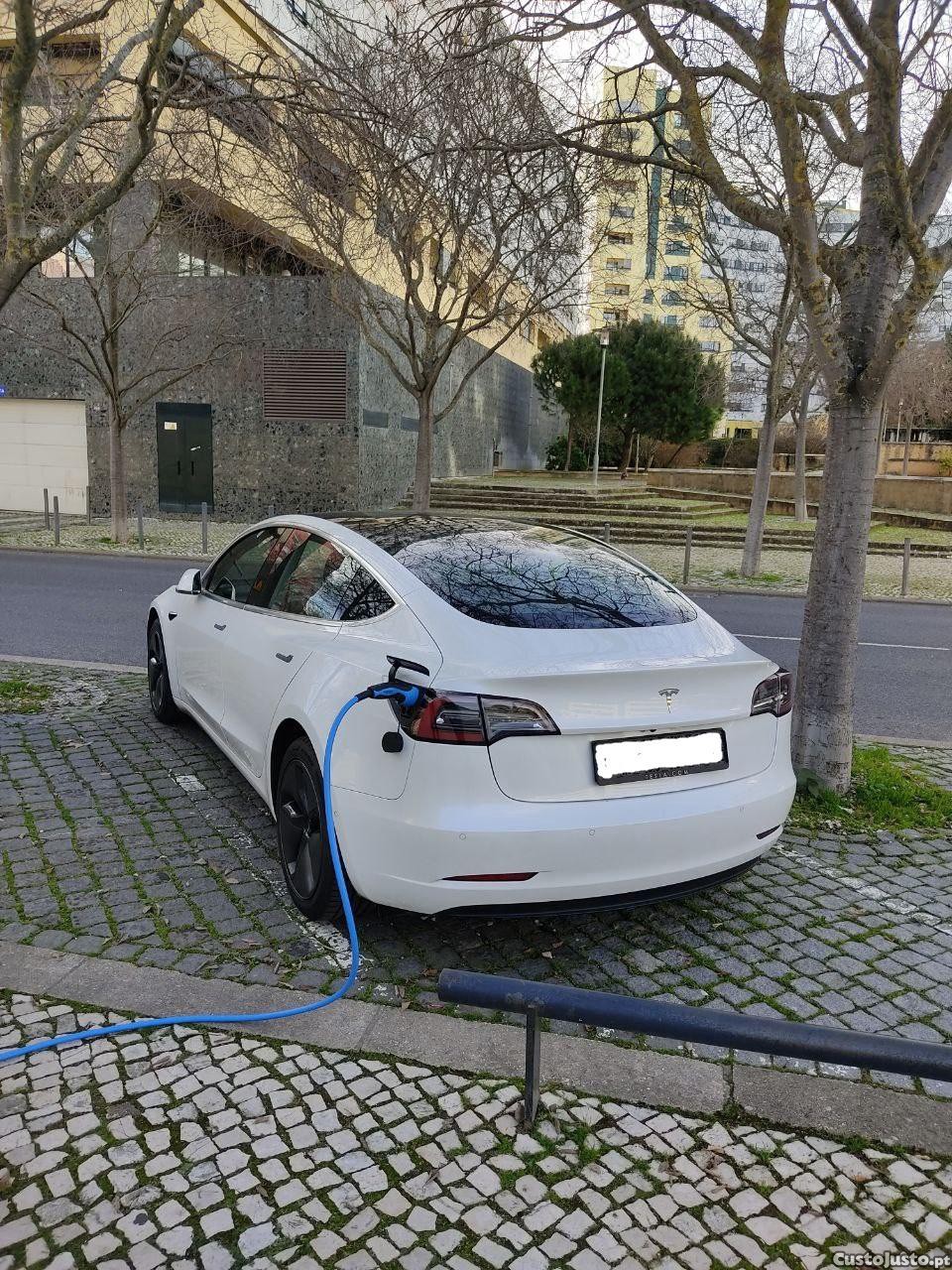 Tesla Model 3 Long Range AWD Dual motor - 20 foto 5