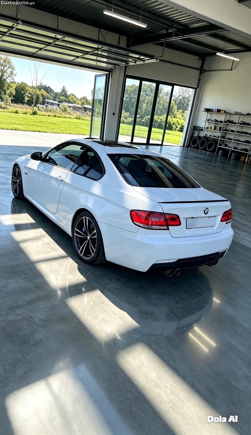 BMW 320 E92 Pack M 2010 - 10 foto 2