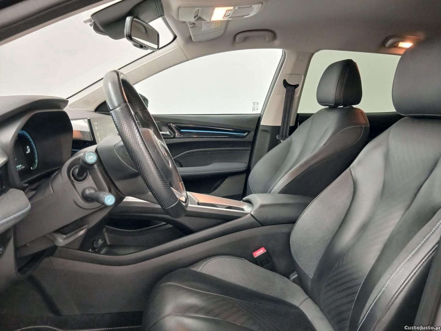 MG  61 kWh Luxury - 22 — photo 5