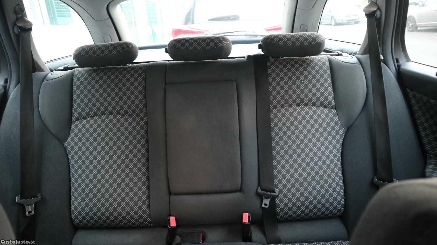 Mercedes-Benz C 180 Kompressor — photo 4