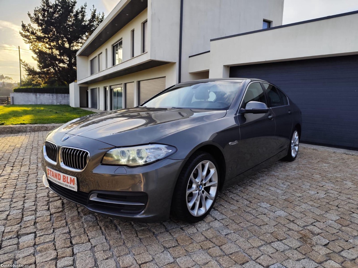 BMW 518 Luxury Line — fotografia 11