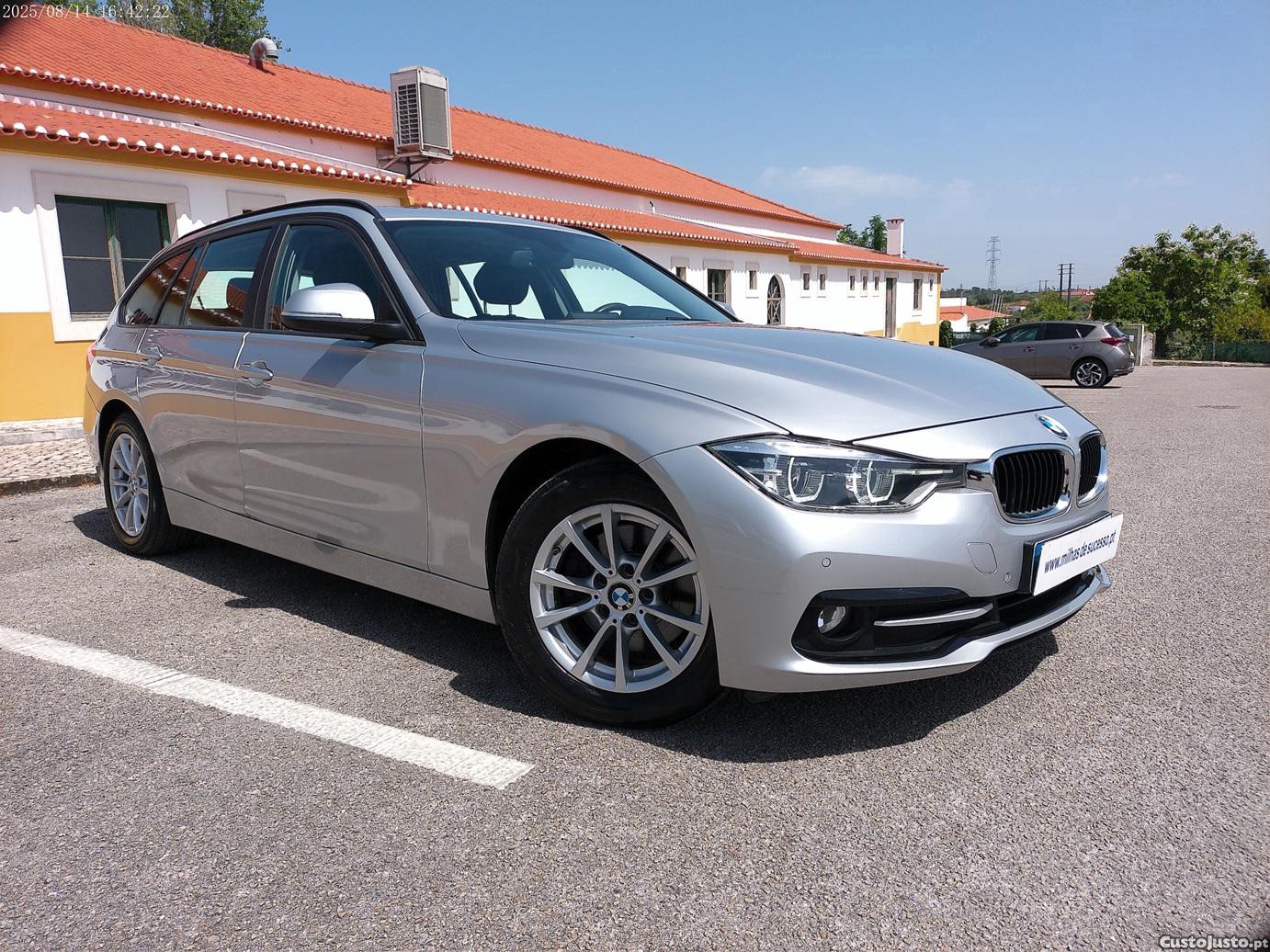 BMW 320 d Touring Efficient Dynamics — fotografia 7