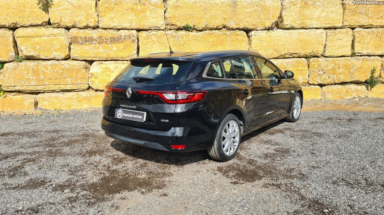 Renault Mégane Sport Tourer 1.5 dCi Zen ECO — photo 2