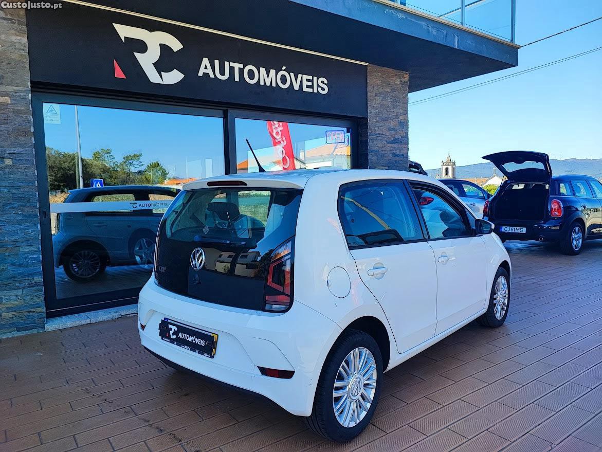Volkswagen Up! BMT HIGH 1.0 — fotografia 8