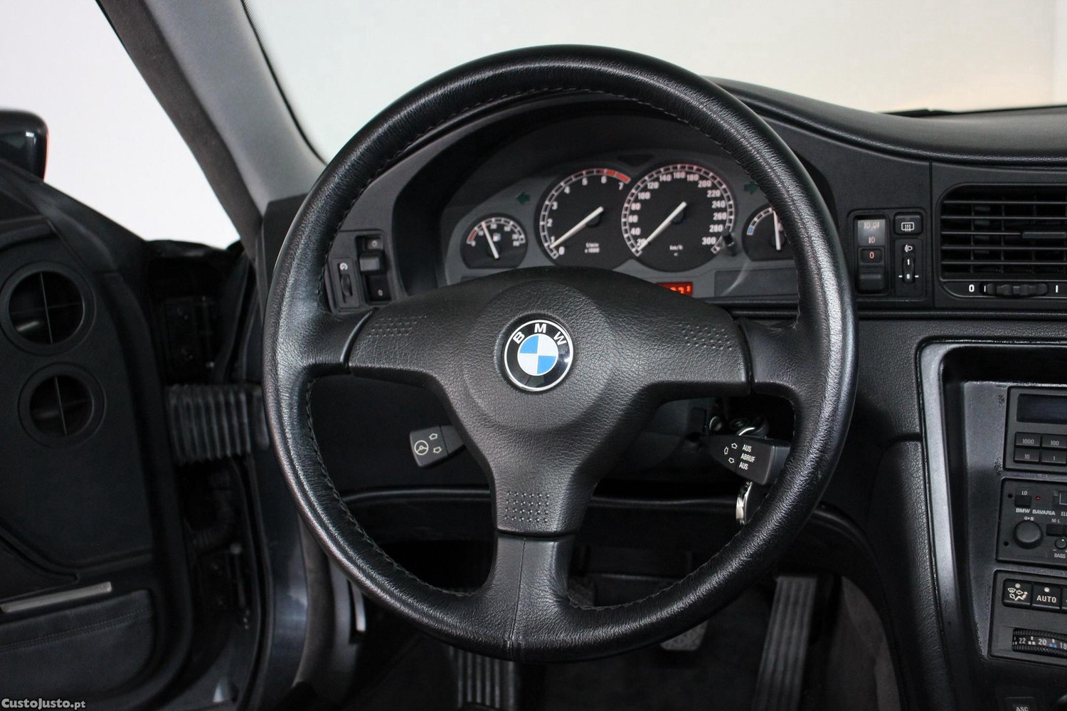 BMW 850 i — fotografia 8
