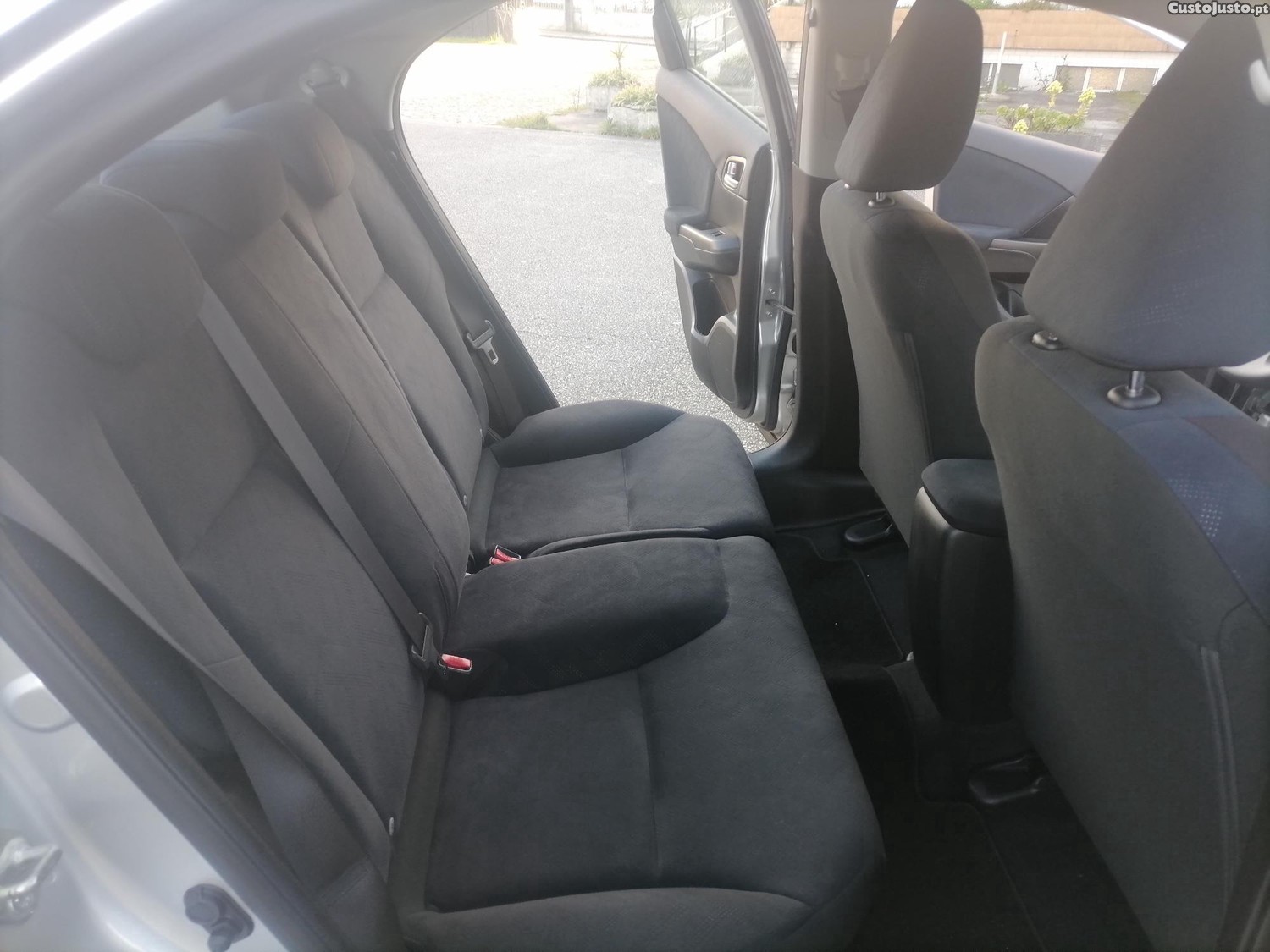 Honda Civic 1.6-120cv Diesel 133000km c/novo só visto — fotografia 6