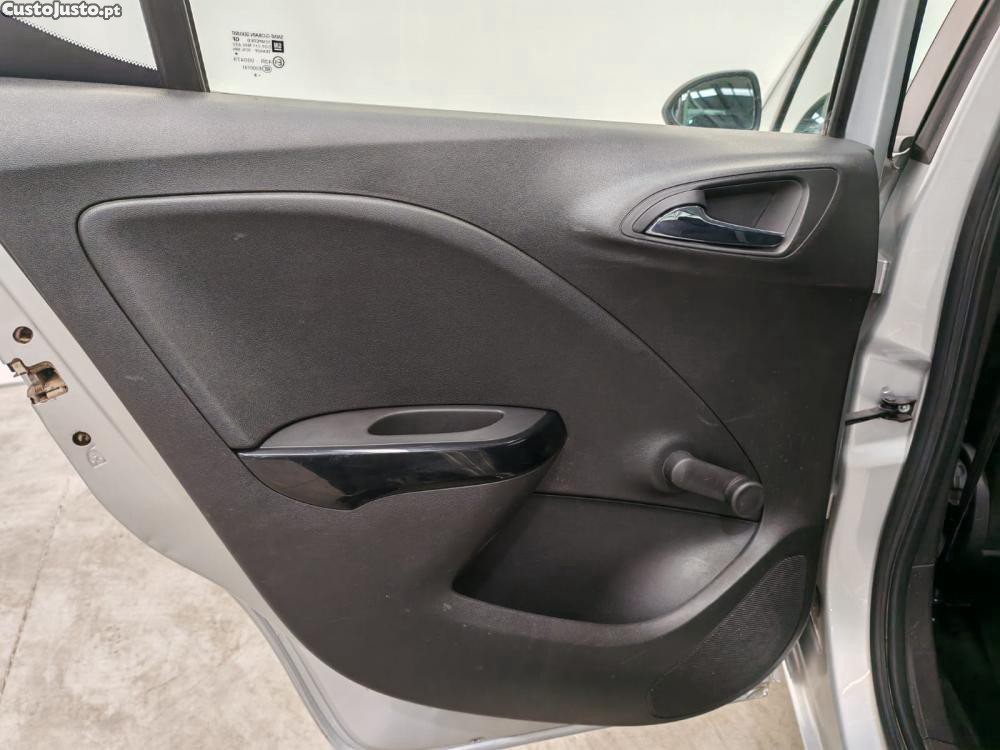 Opel Corsa 1.3 CDTi Dynamic — fotografia 6