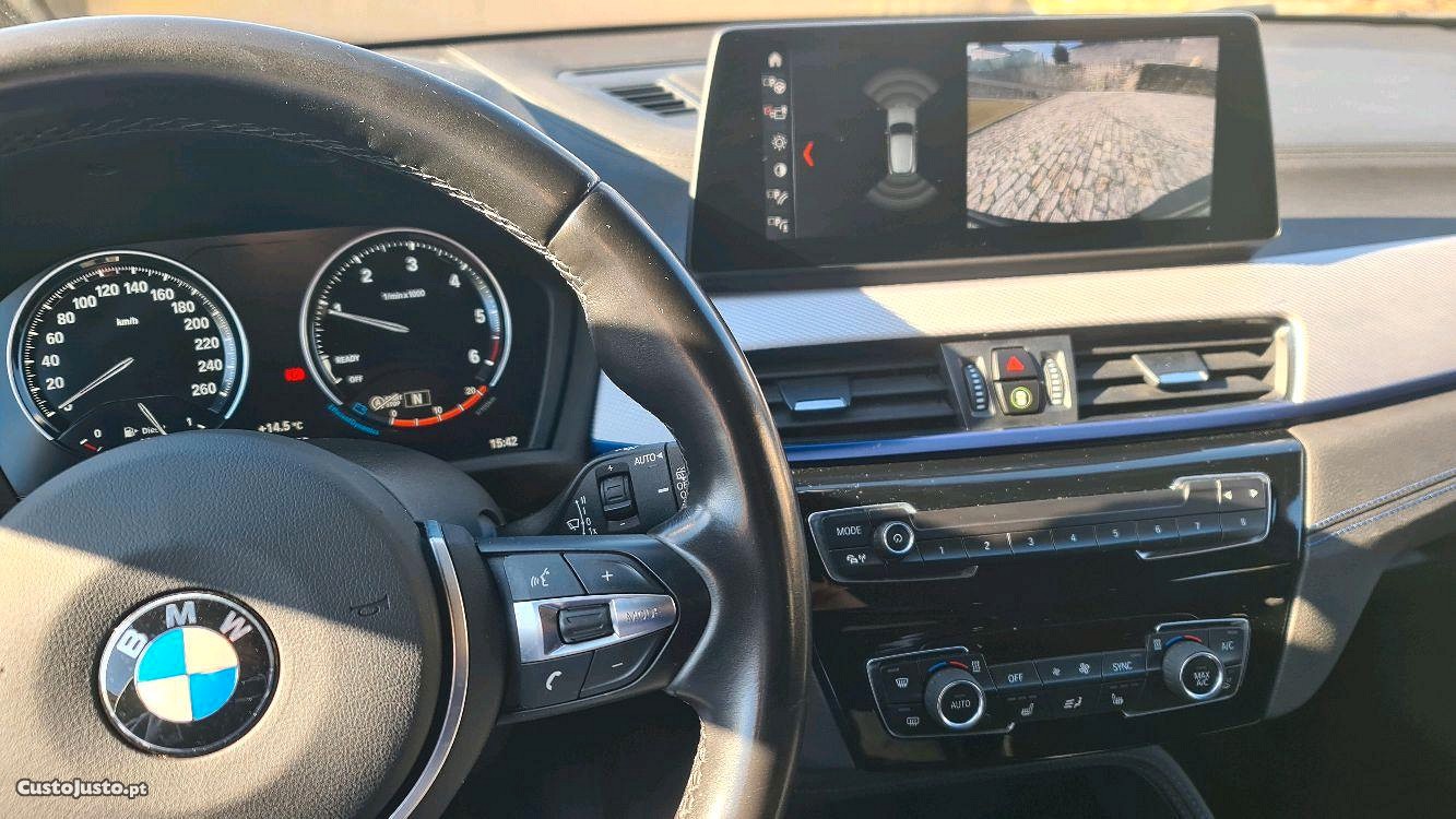 BMW X2 18d Pack M j20 xdrive — fotografia 3