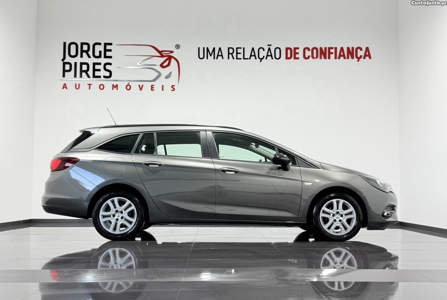 Opel Astra SPORT TOURER 1.5 D DESIGN E TECH 122 CV - 52663 KM - NACIONAL - 21 foto 4