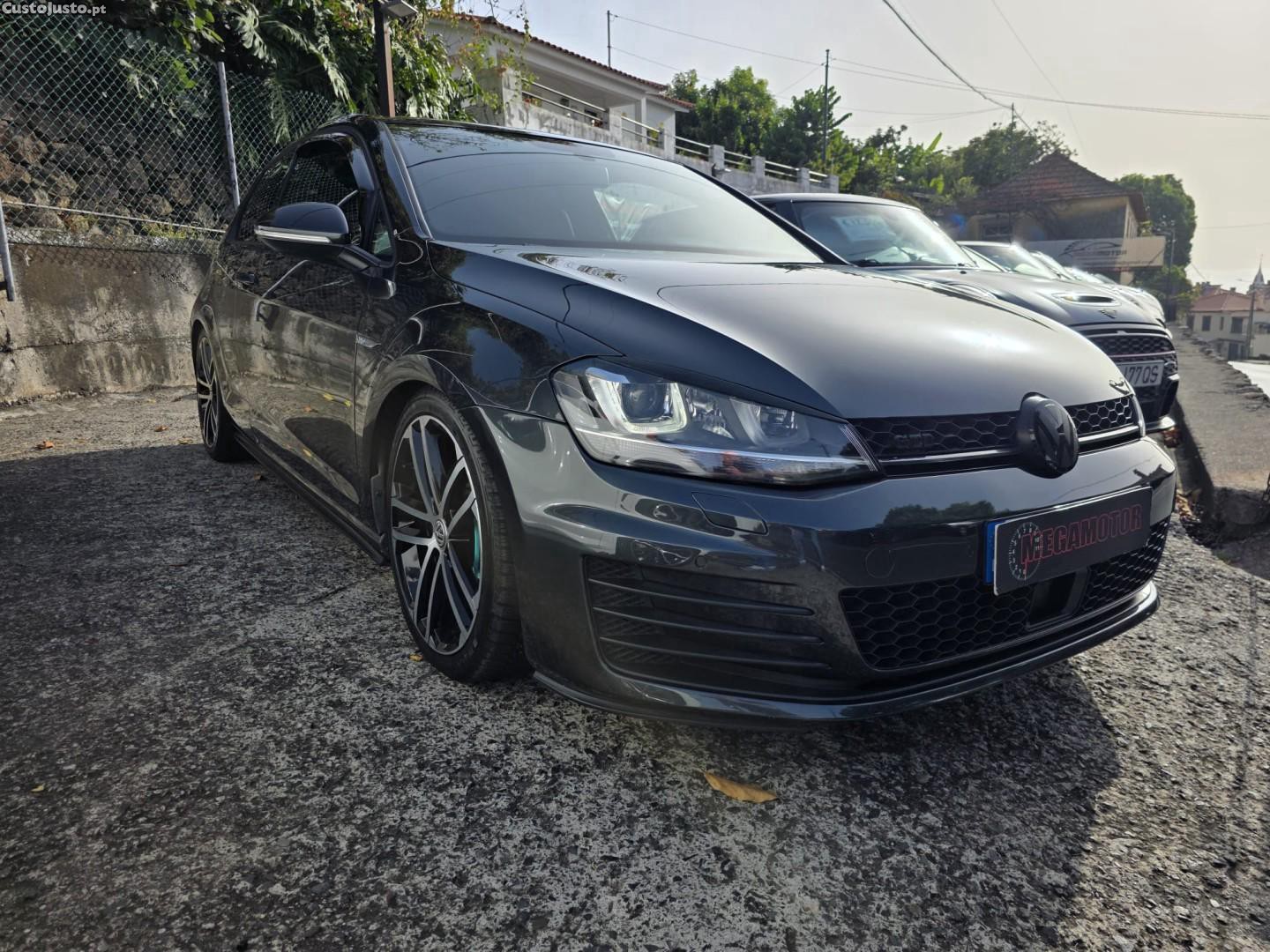 VW Golf 2.0 TDi GTD — photo 2