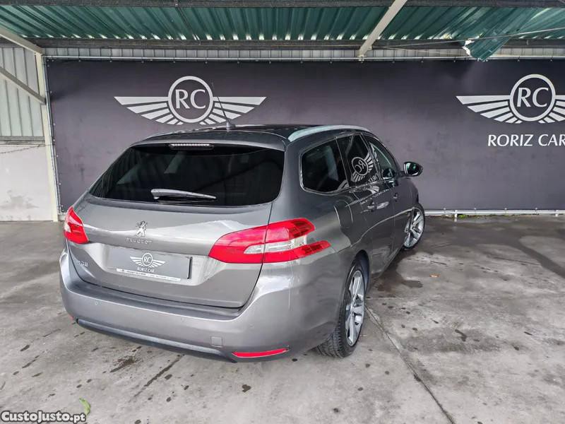 Peugeot 308 1.5 BlueHDi Allure P - 18 foto 4