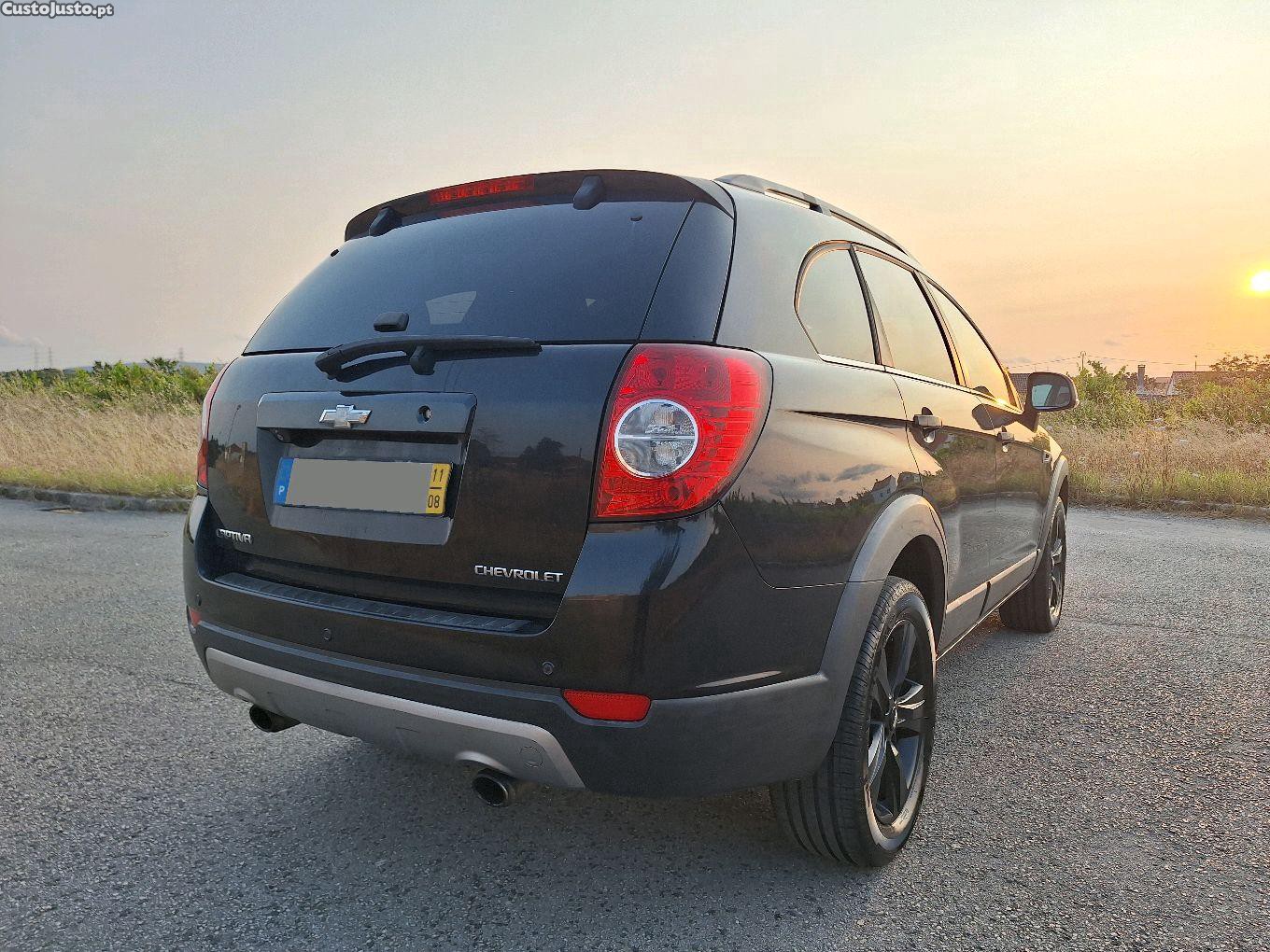 Chevrolet Captiva 2.2 VCDi - Automático - Aceito Retoma - 11 foto 2