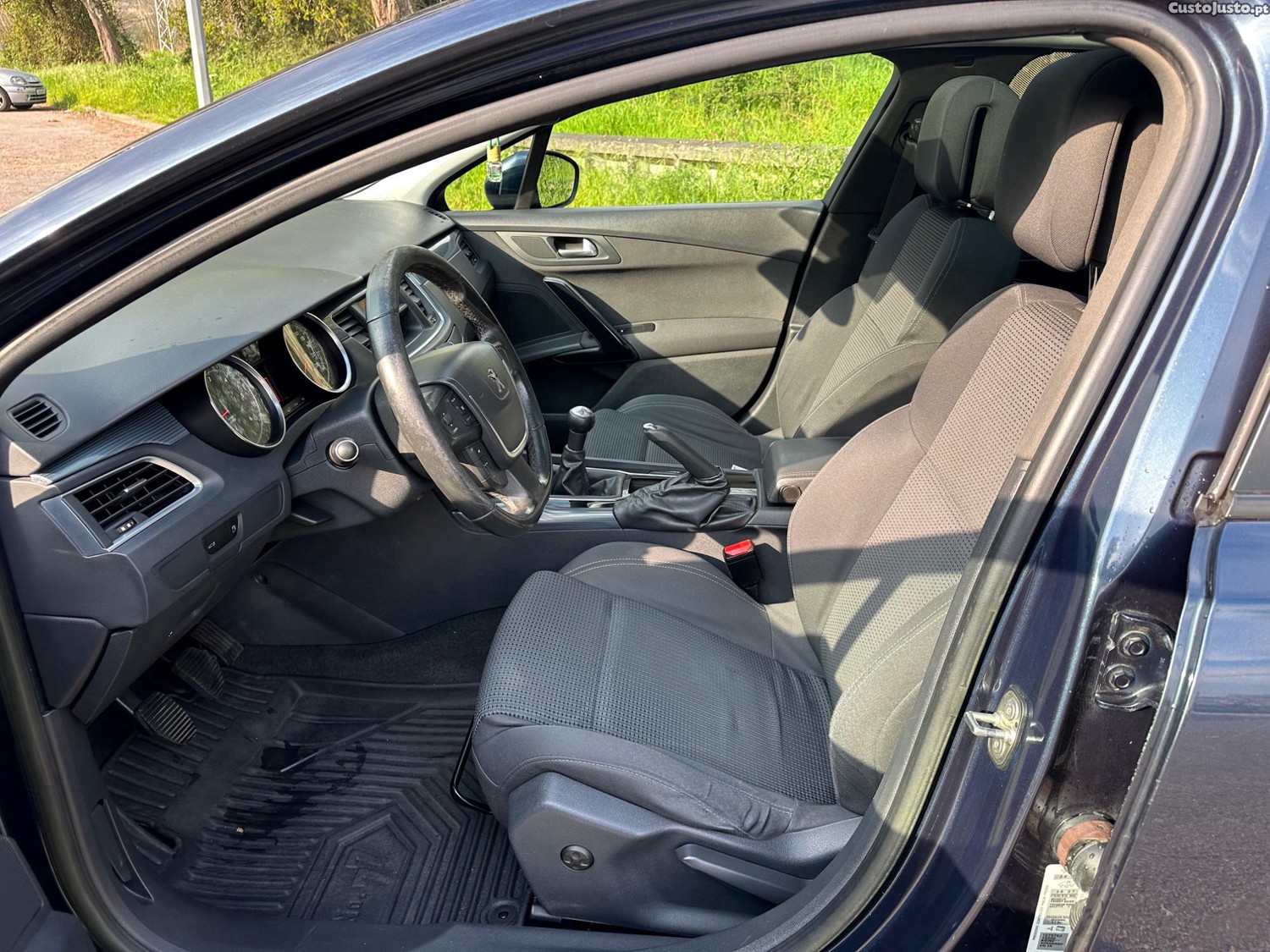 Peugeot 508 SW 1.6 Hdi - 112 Cv — fotografia 2