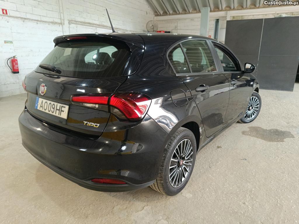 Fiat Tipo 1.3 M-Jet City Life - 22 — photo 4