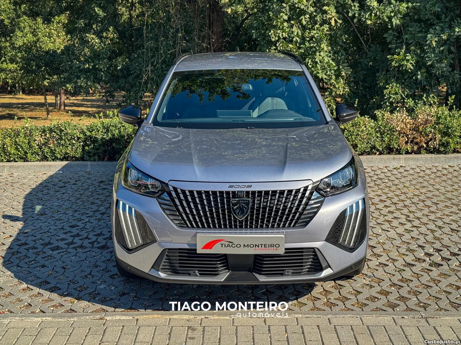 Peugeot 2008 1.2 Hybrid Allure e-DCS6 — fotografia 5